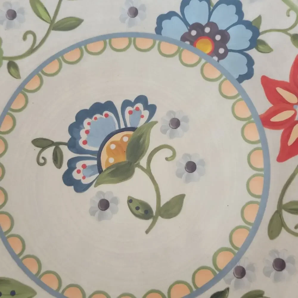 Threshold Melamine  Dinner Floral design Plates set of 4 Target Perfect shape